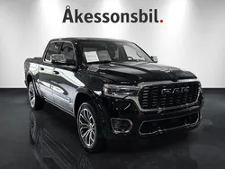 Svart Ny 2025 RAM 1500 Pickup | 1 368 750 kr