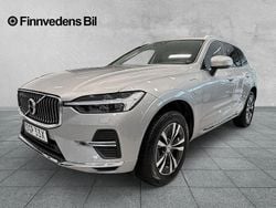 Silver Begagnad 2022 Volvo XC60 Core SUV | 469 000 kr (Marknadspris)