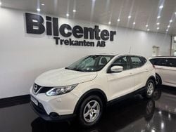 Vit Begagnad 2014 Nissan Qashqai SUV | 79 900 kr (Marknadspris)
