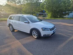 Vit Begagnad 2015 VW Passat Alltrack Kombi | 93 000 kr (Marknadspris)