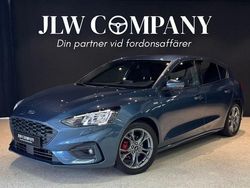 Begagnad 2021 Ford Focus ST-Line Halvkombi | 164 900 kr