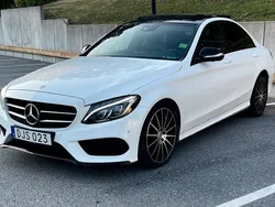 Vit Begagnad 2015 Mercedes C250 AMG Sedan | 239 990 kr (Lite dyr)