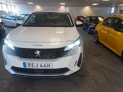 Vit Begagnad 2021 Peugeot 3008 SUV | 199 000 kr (Marknadspris)