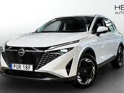 Vit (white) Begagnad 2025 Nissan Qashqai N-Connecta SUV | 329 900 kr (Marknadspris)