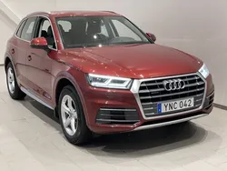 Röd Begagnad 2017 Audi Q5 Sport SUV | 269 900 kr (Marknadspris)