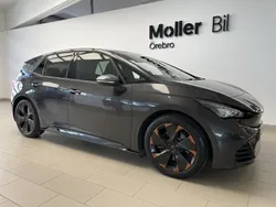 Mörkgrå (quasar grey metallic) Begagnad 2022 Cupra Born Halvkombi | 259 900 kr (Superpris)