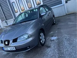 Grå Begagnad 2006 Seat Cordoba Sedan | 14 500 kr
