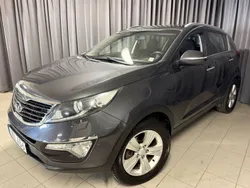 Grå Begagnad 2013 Kia Sportage 2 SUV | 99 900 kr (Marknadspris)