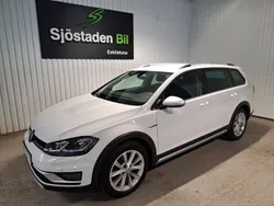 Vit Begagnad 2018 VW Golf Alltrack Kombi | 234 900 kr (Marknadspris)