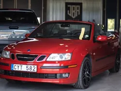 Röd Begagnad 2004 Saab 9-3 Cabriolet Cab | 110 000 kr (Marknadspris)