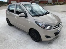 Brun Begagnad 2011 Hyundai i10 Premium Halvkombi | 39 800 kr (Marknadspris)