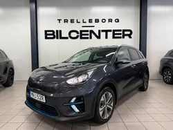 Grå Begagnad 2019 Kia e-Niro 2 SUV | 179 900 kr (Marknadspris)
