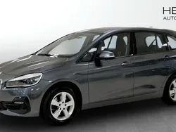 Grå (grey) Begagnad 2018 BMW 218 Gran Tourer Minibuss | 199 900 kr