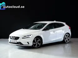 Vit Begagnad 2017 Volvo V40 R-Design Kombi | 149 800 kr (Marknadspris)