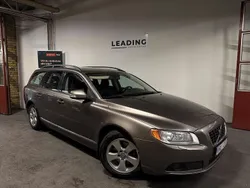 Grå Begagnad 2009 Volvo V70 Momentum Kombi | 69 900 kr (Marknadspris)