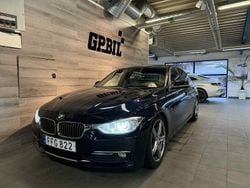 Blå Begagnad 2014 BMW 328 Luxury Line Sedan | 169 900 kr (Lite dyr)