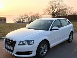 Vit Begagnad 2012 Audi A3 Sportback Attraction Halvkombi | 84 000 kr (Marknadspris)