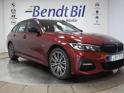 Röd Begagnad 2022 BMW 330e M Sport Kombi | 319 500 kr (Lite dyr)