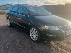Svart Begagnad 2010 VW Passat Sportline Kombi | 33 000 kr (Bra pris)