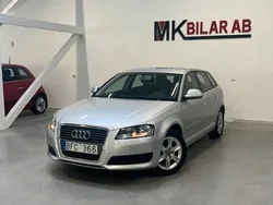 Silver Begagnad 2010 Audi A3 Sportback Attraction Halvkombi | 79 900 kr (Marknadspris)