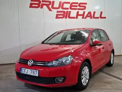 Röd Begagnad 2013 VW Golf Halvkombi | 77 900 kr