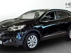 Svart (black) Begagnad 2018 Renault Kadjar SUV | 129 900 kr (Marknadspris)