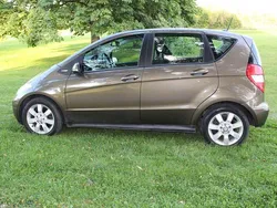 Brun Begagnad 2009 Mercedes A150 Classic Halvkombi | 34 000 kr (Bra pris)