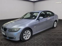 Ljusblå Begagnad 2009 BMW 320 Comfort Edition Sedan | 89 900 kr (Lite dyr)