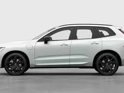 Vit Ny 2026 Volvo XC60 SUV | 613 400 kr (Marknadspris)