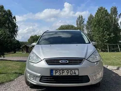 Grå Begagnad 2014 Ford Galaxy Trend Minibuss | 69 000 kr (Bra pris)