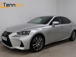Silver Begagnad 2019 Lexus IS300h Executive Line Sedan | 249 900 kr (Marknadspris)
