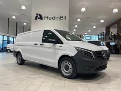 Vit Begagnad 2023 Mercedes e-Vito Minibuss | 499 900 kr (Marknadspris)