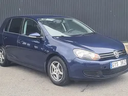 Mörkblå Begagnad 2009 VW Golf VI Halvkombi | 46 900 kr (Marknadspris)