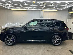 Svart Begagnad 2024 BMW X5 M Sport SUV | 925 000 kr