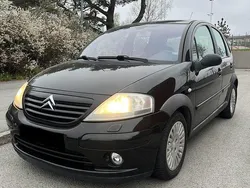 Svart Begagnad 2003 Citroën C3 Halvkombi | 13 999 kr (Bra pris)