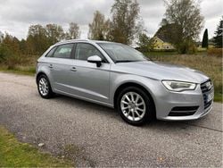 Silver Begagnad 2015 Audi A3 Sportback Halvkombi | 129 000 kr (Marknadspris)