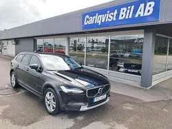 Svart Begagnad 2018 Volvo V90 CC Momentum Kombi | 209 000 kr (Lite dyr)