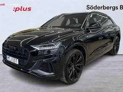 Svart Begagnad 2023 Audi Q8 SUV | 979 000 kr