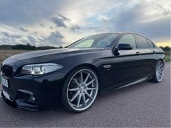 Svart Begagnad 2016 BMW 520 M Sport Sedan | 205 000 kr (Dyr)