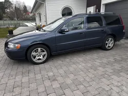 Blå Begagnad 2007 Volvo V70 Kinetic Kombi | 49 000 kr (Dyr)