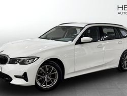 Vit Begagnad 2019 BMW 320 Sport Line Kombi | 258 700 kr (Marknadspris)
