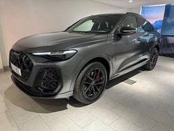 Grå Ny 2025 Audi Q5 Sportback SUV | 819 900 kr