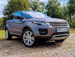 Grå Begagnad 2013 Land Rover Range Rover evoque Pure SUV | 130 000 kr (Lite dyr)