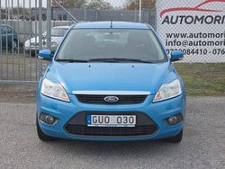 Blå Begagnad 2008 Ford Focus Trend Halvkombi | 29 900 kr (Marknadspris)