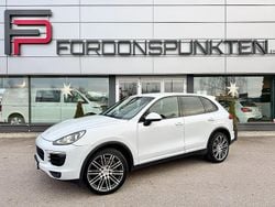 Vit Begagnad 2016 Porsche Cayenne Sport SUV | 299 000 kr (Bra pris)