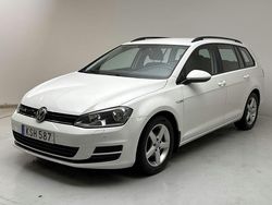 Vit Begagnad 2016 VW Golf VII | 115 000 kr (Marknadspris)