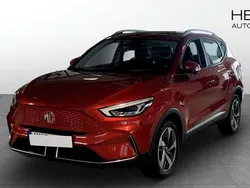 Röd (black) Begagnad 2022 MG ZS Luxury Sedan | 244 900 kr (Bra pris)