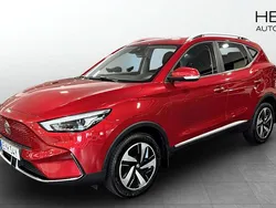 Röd (red) Begagnad 2022 MG ZS Comfort Sedan | 234 900 kr (Bra pris)