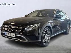 Svart Begagnad 2017 Mercedes E220 Avantgarde Kombi | 259 900 kr (Marknadspris)
