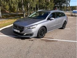 Grå Begagnad 2016 Peugeot 508 Kombi | 115 000 kr (Bra pris)